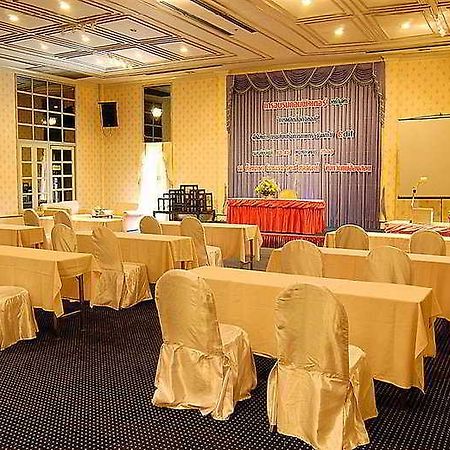 Rooks Holiday Hotel & Resort แม่ฮ่องสอน ภายนอก รูปภาพ