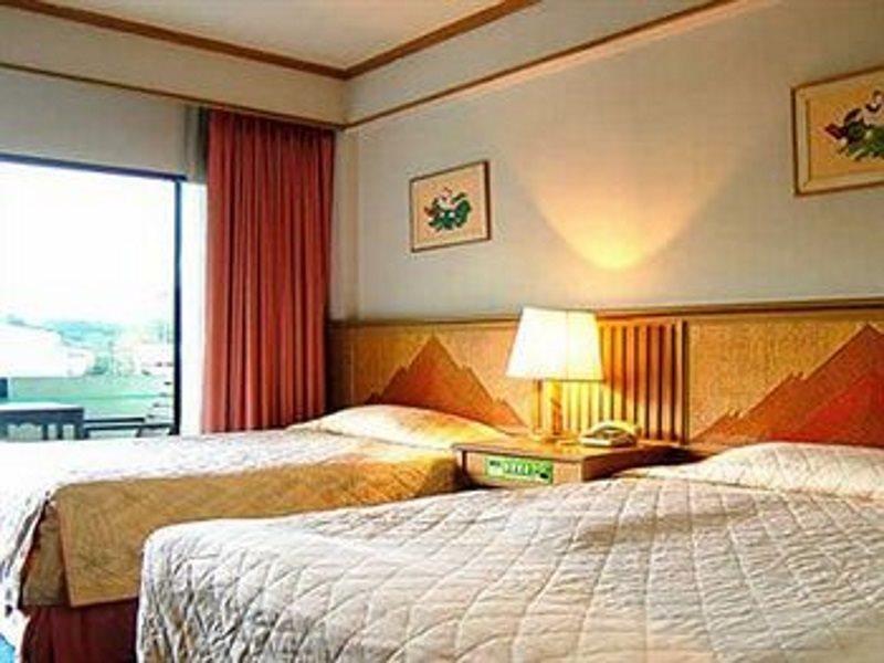 Rooks Holiday Hotel & Resort แม่ฮ่องสอน ภายนอก รูปภาพ